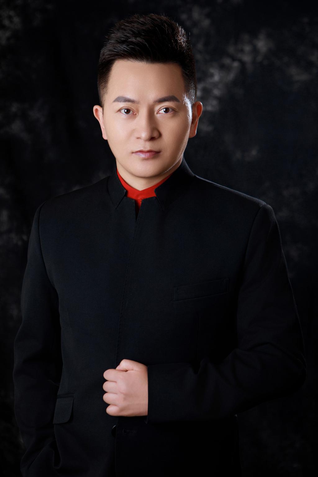 党委委员马晓春